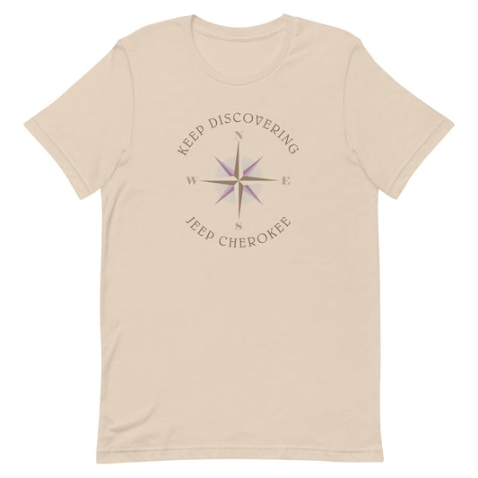 Keep Discovering: Jeep Cherokee - Unisex t-shirt in soft cream